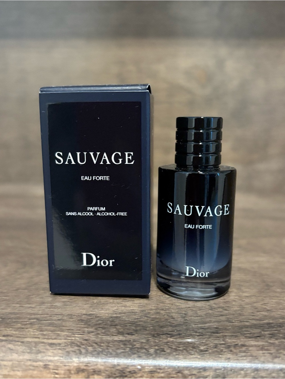 Dior Sauvage Eau Forte Parfum - Long Lasting Men's Fragrance - Travel Size